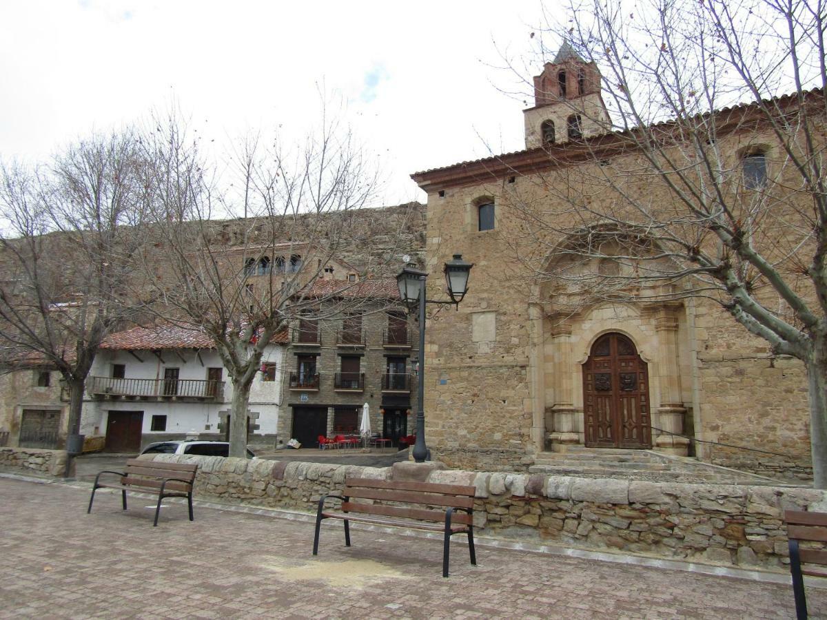 Hostal Paquita Allepuz Kültér fotó