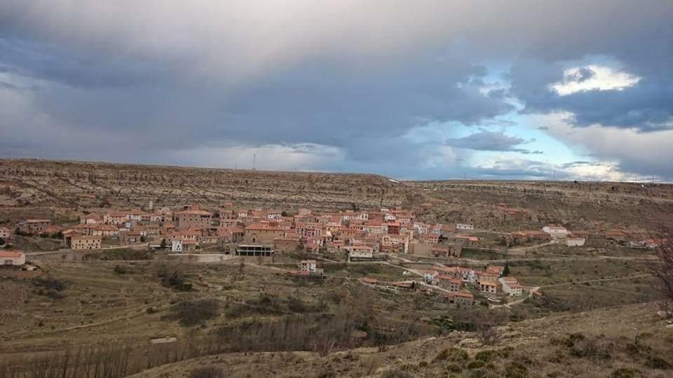 Hostal Paquita Allepuz Kültér fotó