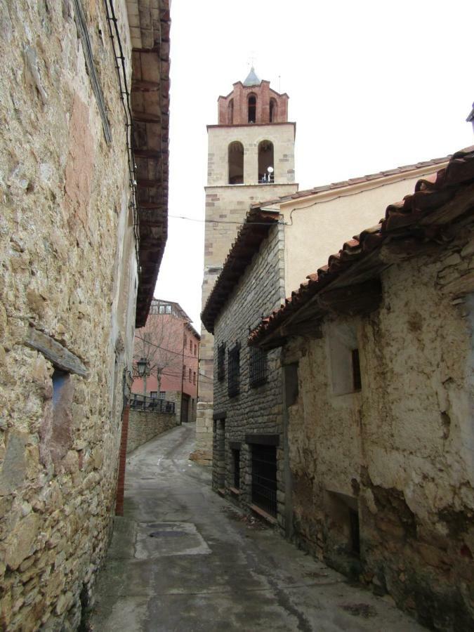 Hostal Paquita Allepuz Kültér fotó